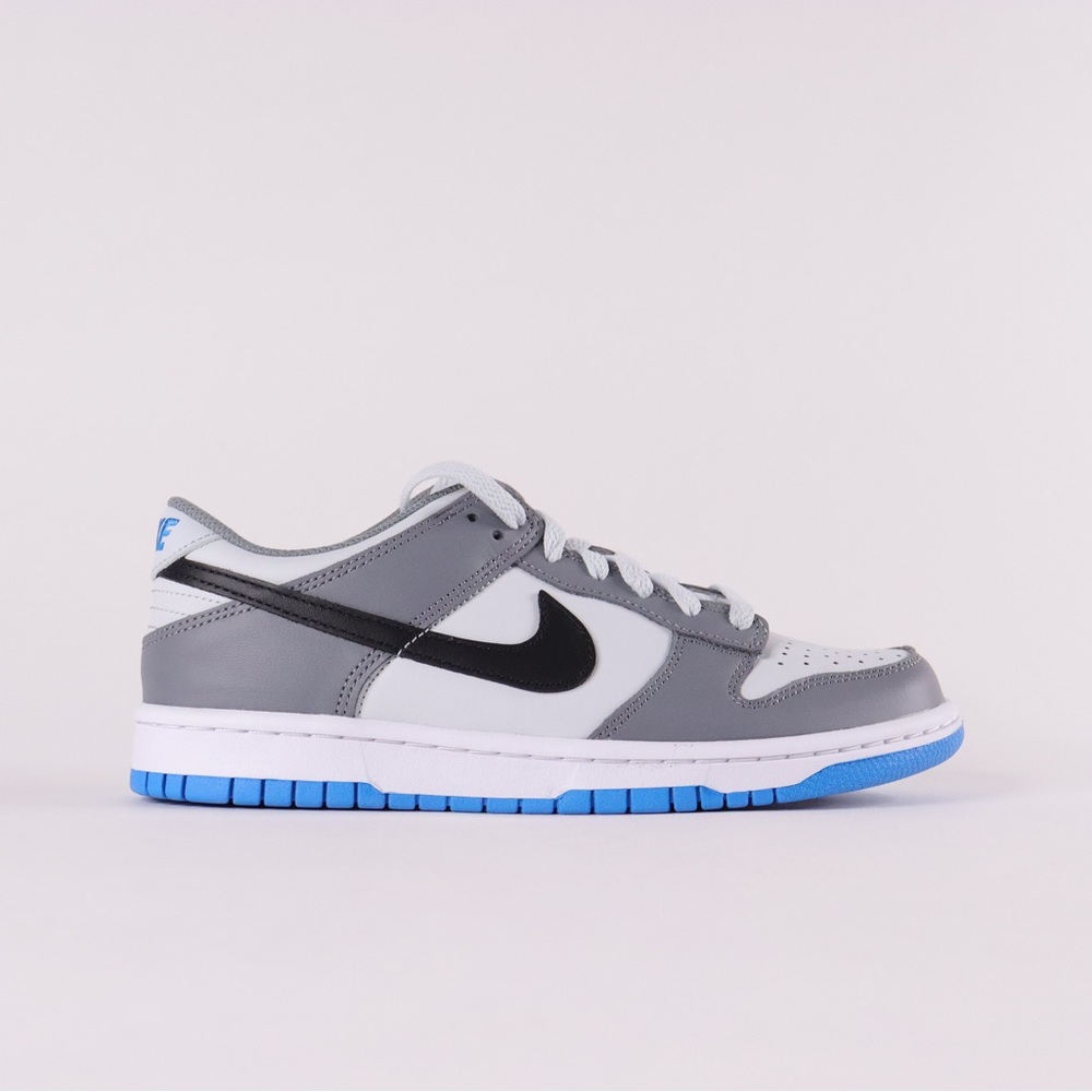 NIKE DUNK LOW COOL GREY GS (SEE SIZE CONVERSION BELOW)